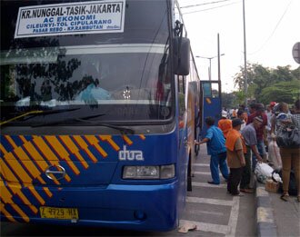 Mudik dari tasik-330