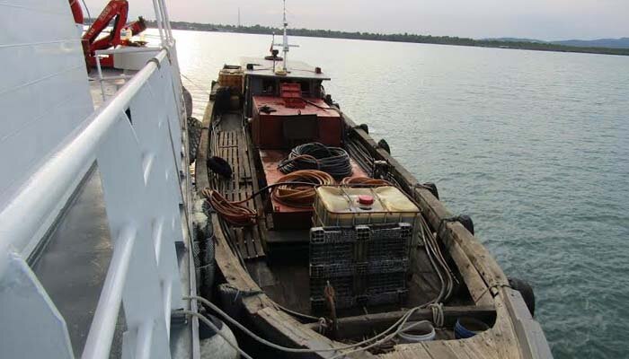 Bakamla RI Tangkap Kapal Muat 15 Ton Solar