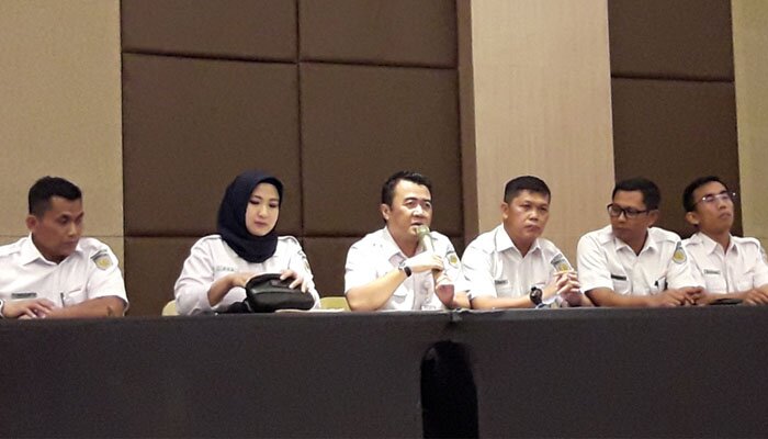 Dadan Rudiansyah selaku Executive Vice President Daop 1 Jakarta (tiga dari kiri). (Yendhi)