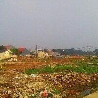 Kondisi lahan di Rangkapan Jaya untuk Tol Desari. (anton)