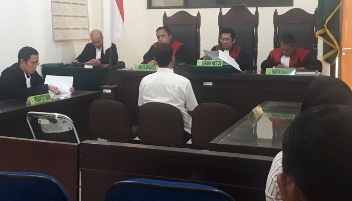 Asep Barkah alias Jafra, terdakwa pencemaran nama baik lewat SMS divonis satu tahun di PN Cibadak, Komplek Jajaway, Desa Citepus, Kecamatan Pelabuhanratu, Sukabumi