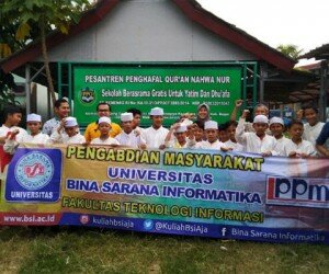 Para Dosen USBI dan Santri PPQ Nahwa Nur Bogor.(ist)