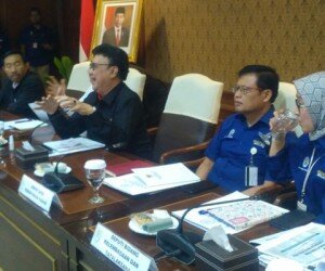 Menteri Pendayagunaan Aparatur Negara dan Reformasi Birokrasi (PANRB) Tjahjo Kumolo dalam keterangan persnya di kantornya, Jakarta, Rabu (30/10), terkait penerimaan CPNS. (johara)