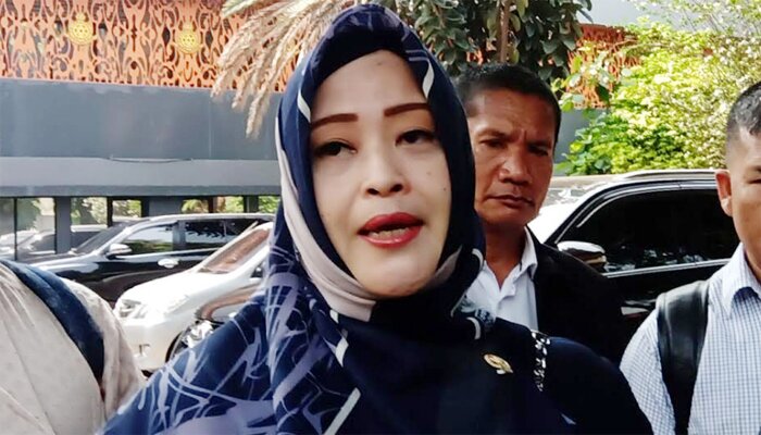 Anggota DPD Fahira Idris (tengah) di Polda Metro Jaya, Jakarta Selatan, Jumat (8/11/2019). (ist)