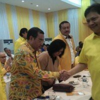 Airlangga Hartarto saat hadir di Rapat Pleno DPP Golkar, Selasa (5/11/2019). (timyadi)