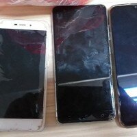 Barang bukti handphone curian