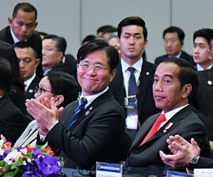 Presiden Jokowi saat menghadiri forum ASEAN-Republic of Korea (RoK) CEO Summit yang dihelat di Busan Exhibition and Convention Center (BEXCO), Senin (25/11/2019). (ist)