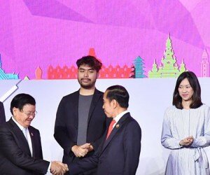 Presiden Jokowi saat menghadiri acara Leaders' Retreat Luncheon di APEC Nurimaru House, Busan, Selasa (26/11).(ist)