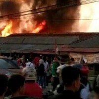 suasana pasar baros yang terbakar