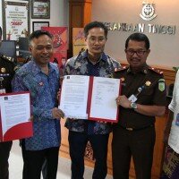 Direktur OPHI Dirjen AHU, Tudiono (batik biru kedua dari kiri), perwakilan Korsel sama Wakajati Bali Didik Farkhan Alisyahdi.