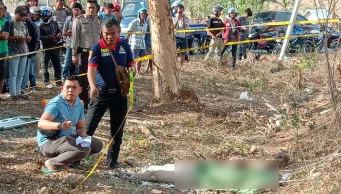 Mayat perempuan cantik ditemukan tanpa identitas di perkebunan.(ist)