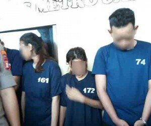 Dua wanita ditangkap aparat polres Jakarta Timur karena membius pemilik mobil untuk menggasak hartanya. (ifand)