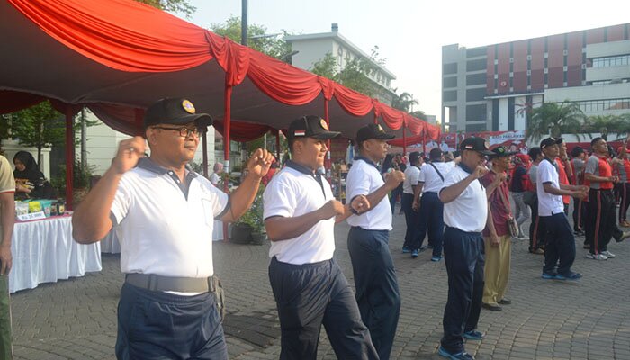 Olahraga Bersama- (Lantamal v)