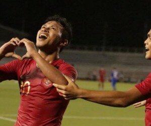 Osvaldo Haay merayakan gol yang dicetaknya dalam SEA Games. (pssi.org)