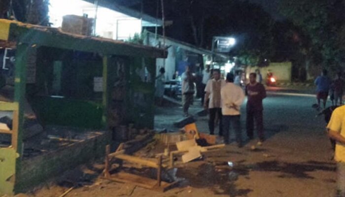 Pos Ormas di Bekasi yang diduga dirusak sekelompok orang dari ormas lainnya.