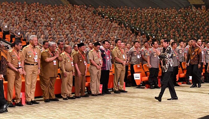 Presiden Jokowi saat menghadiri Rakornas Indonesia Maju Pemerintah Pusat dan Forum Komunikasi Pemerintah Daerah (Forkopimda) 2019. (ist)