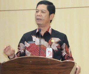 Walikota Jakbar, Rustam Efendi memberi pengarahan kepada anggota FKDM se-Jakbar dalam Binter terpadu Kodim 0503/JB. (Rachmi)