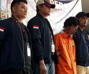 Pelaku penyiraman air keras FY dimintai keterangan di Polda Metro Jaya. (firdha)