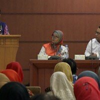 Wakil Walikota saat membahas terkait bagaimana strategi untuk mengentaskan kemiskinan. (wandi)