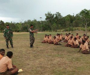 Peringati Hari Pramuka, TNI di Tapal batas.