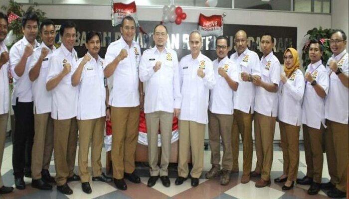 Pemprov DKI menerjunkan petugas juru sita dan PPNS agar masyarakat taat membayar pajak. (ist)