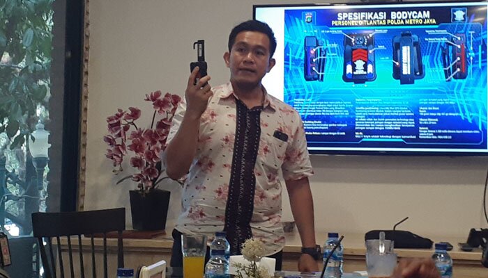 Kasatgas e-TLE Kompol Arif Falurrahman di Polda Metro Jaya, Jakarta Selatan
