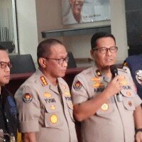 Karopenmas Divisi Humas Polri Brigjen Pol Argo Yuwono (kedua dari kanan), di Polda Metro Jaya, Jakarta Selatan, (firdha)