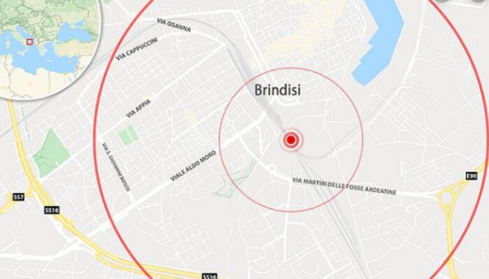 Bom Inggris peninggalan PD II ditemukan di kota Brindisi, Italia Selatan. (ist)
