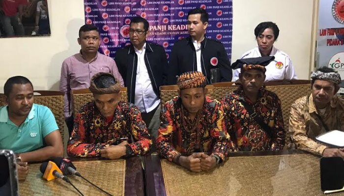 Tokoh adat dan tokoh masyarakat Pulau Buru minta Raja-nya dibebaskan
