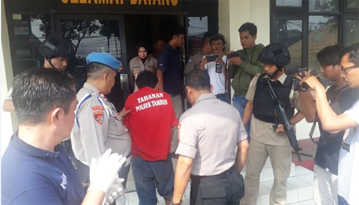 Pelaku pencuri sepeda motor yang ditembak petugas Polsek Tambun. (saban)