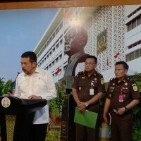 Jaksa Agung ST Burhanudin Jumpa Pers di Kejagung, Jakarta, terkait Kasus Korupsi Asuransi Plat Merah Jiwasraya (Persero) Rugikan Negara Rp 13,7 Trilliun.(adji)