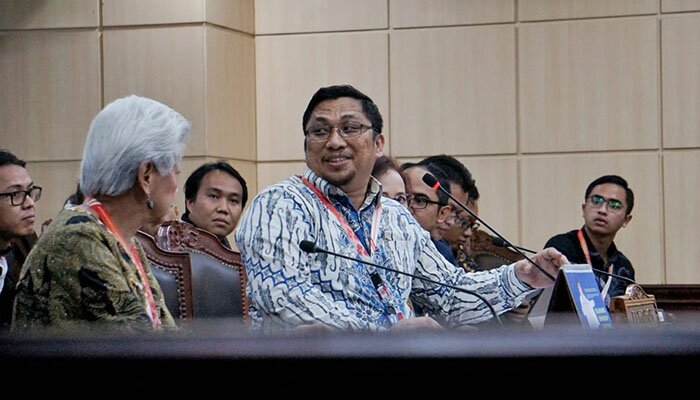 Kuasa hukum Agus Rahardjo cs, Feri Amsari. (ikbal)