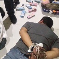 Petugas gabungan Gerebek Apertemen Regata Pantai Mutiara, Penjaringan, amankan 5 pengguna shabu.