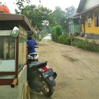 Jalan H. Maad, Depok yang bakal dicor oleh Pemkot Depok. (angga)