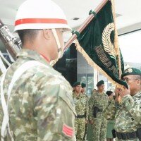 Serah terima jabatan Kaskostrad dari Mayjen TNI M. Bambang Taufik kepada Mayjen TNI Ainurrahman.(ist)