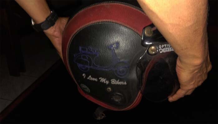 ilustrasi maling helm. (mb)