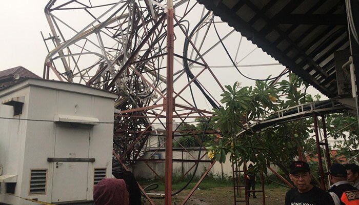 menara rri roboh3-(wandi)