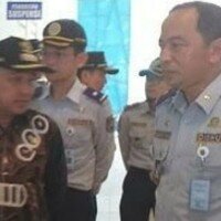 Wali Kota Depok Muhammad Idris didampingi Kepala Dishub Kota Depok Dadang Wihana. (anton)