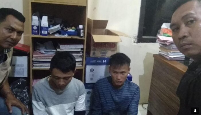 2 Pelaku pembobolan ATM yang berhasil diamankan.(koesma)