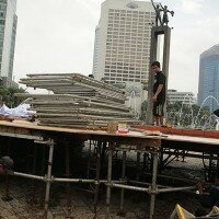 Persiapan panggung tahun baru-1(toga)