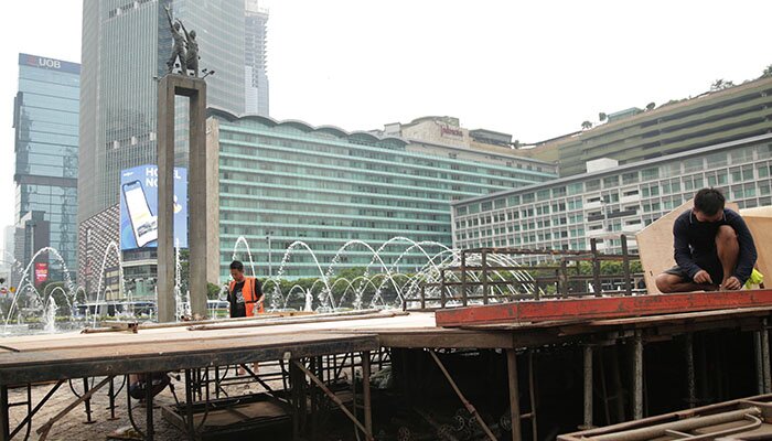 Persiapan panggung tahun baru-3(toga)