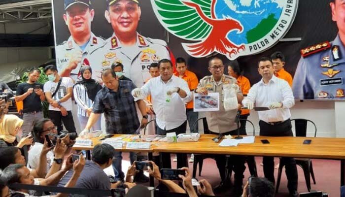 Polisi melakukan gelar kasus di Polda Metro Jaya, Senin (23/12/2019). (ilham)