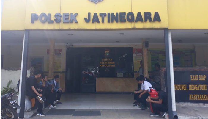 polsek jatinegara (ifand)