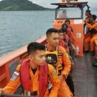 Tim SAR Siaga patroli utuk wisata bahari di Lampung.