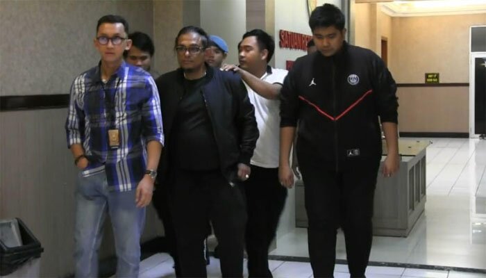 Pengemudi lamborghini yang todong 2 pelajar ditangkap.(ist/adji)