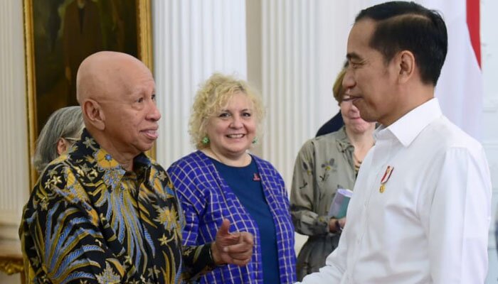 Presiden Jokowi saat menerima delegasi Aksi Stop Tuberkulosis (TBC) Dunia. (ist)